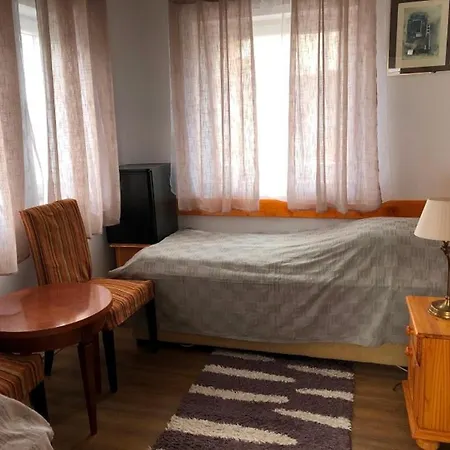 Borostyan 20 Vendeghaz Apartment *