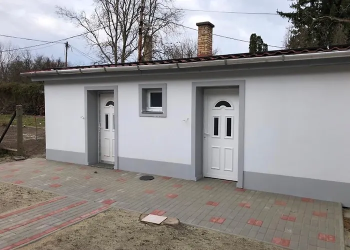 Borostyan 20 Vendeghaz Apartment