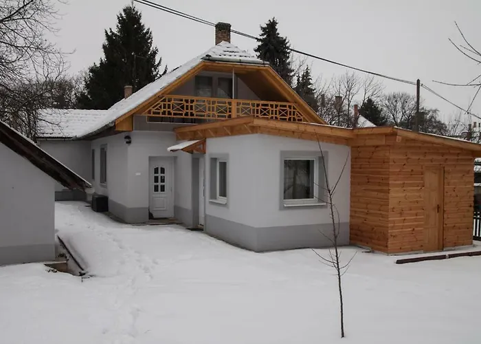 Borostyan 20 Vendeghaz Lejlighed